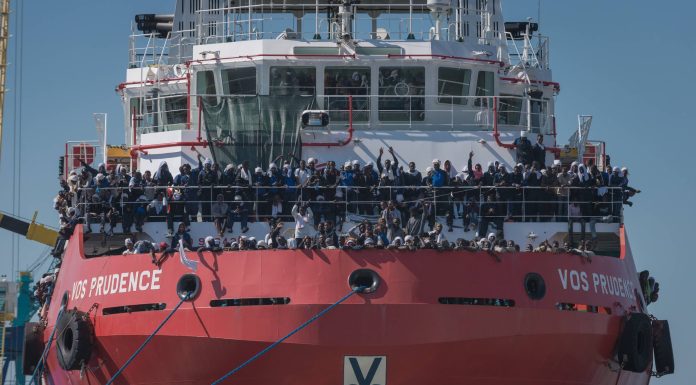 Ungaria refuză și prin noua putere să aplice pactul privind migrația în UE. Ce va fi România obligată să facă