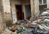 Un tânăr de 19 ani a sărit de frică de la etajul doi al unei clădiri abandonate, în timpul unei „vânători de fantome”