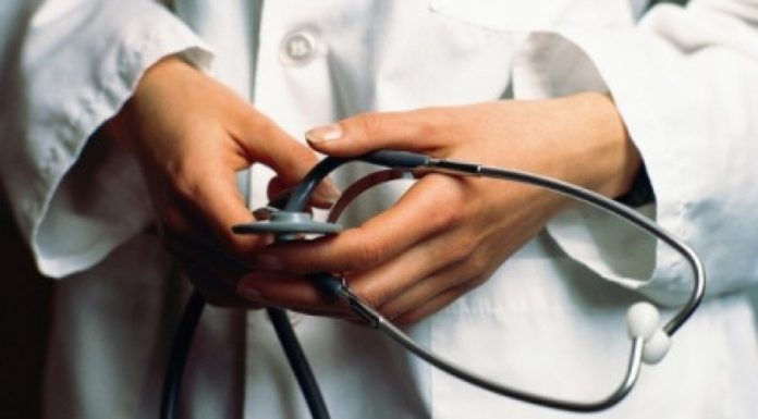 Doi doctori acuzați de ucidere din culpă după moartea unui pacient în vârstă de 60 de ani. Detalii cutremurătoare din ancheta procurorilor