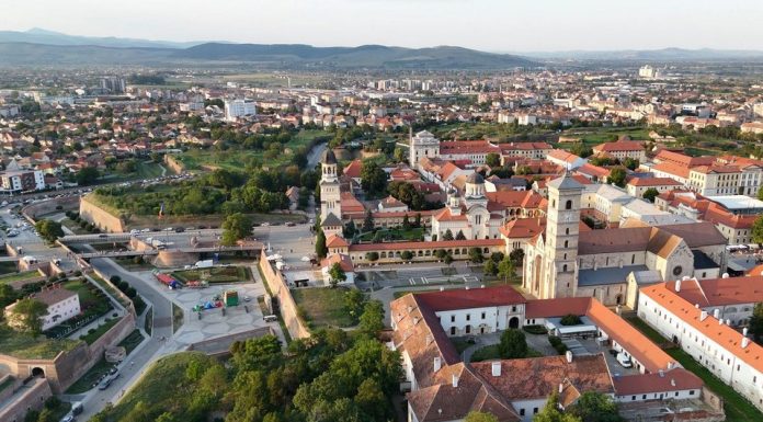 Transformarea Cetății Alba Carolina continuă. Porțile monumentale sunt restaurate, iar șanțurile devin zone de agrement