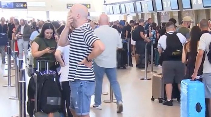 Noul sistem european de frontieră provoacă întârzieri pe aeroporturi. Pasagerii sunt sfătuiți să ajungă mai devreme la zboruri