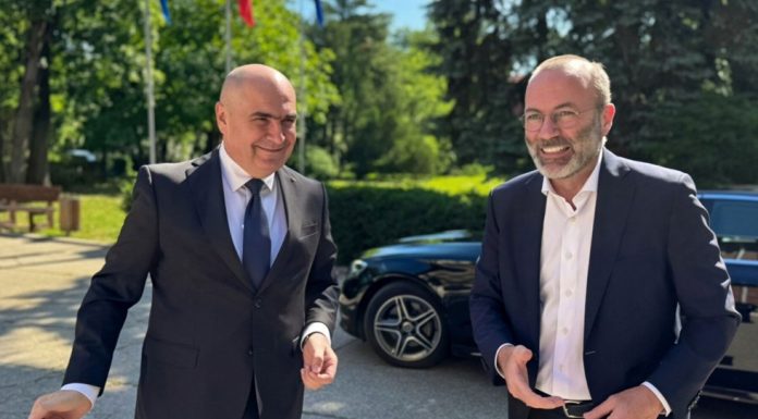 Liderul PNL Ilie Bolojan s-a întâlnit cu preşedintele PPE, Manfred Weber. Ce mesaj de încurajare i-a transmis liderul popularilor europeni