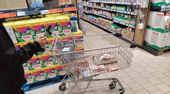 Ministrul Agriculturii cere prelungirea plafonării adaosului comercial la alimentele de bază până la finalul anului