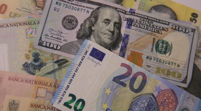 Ofensiva dezinformării în România. Mesajul central: nu mai fiţi siguri de nimic, toţi mint, ţara e neguveranbilă