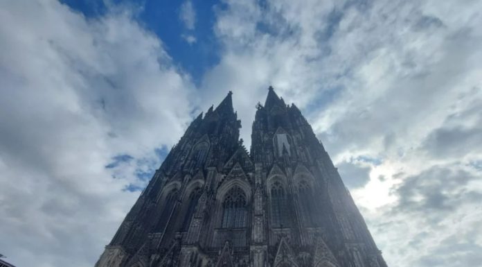 Una dintre cele mai vizitate catedrale din Europa introduce taxă de intrare. Cât costă să vizitezi Domul din Köln