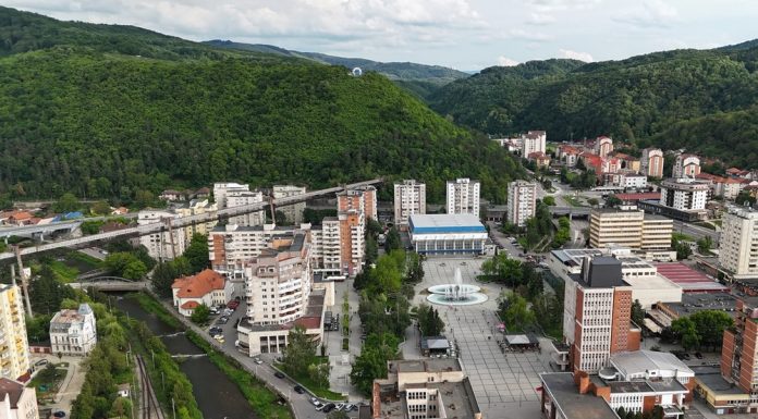 Orașul cu cele mai mici prețuri la apartamente din România: pe ce locuri sunt Cluj-Napoca, Brașov și București