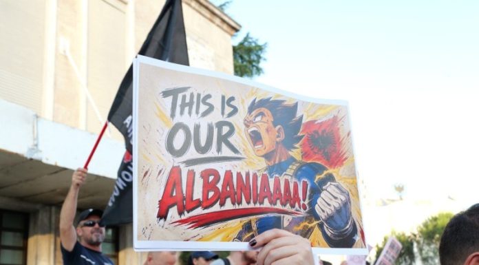 Protestele din Albania se amplifică din cauza unui proiect imobiliar susținut de Jared Kushner, ginerele președintelui SUA