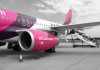 Motivul pentru care o româncă nu mai are voie să zboare cu Wizz Air timp de un an