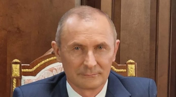 „Sosia“ lui Putin rupe tăcerea. Cum l-a salvat pe „falsul” Zelenski din infernul de la Kiev și cum folosește satira împotriva dictatorului de la Kremlin