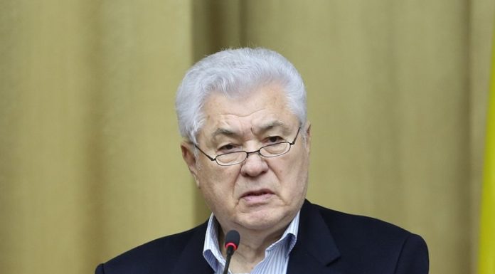 După mai bine de 30 de ani la conducerea Partidului Comunist din Moldova, Vladimir Voronin a cedat conducerea PCRM oamenilor condamnatului fugar Ilan Șor