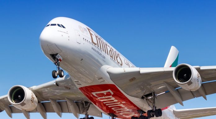 Coșmar în aer: un avion plin cu pasageri, zguduit violent spre Germania. Stewardesă proiectată în tavan și patru răniți din cauza fenomenului wake turbulence