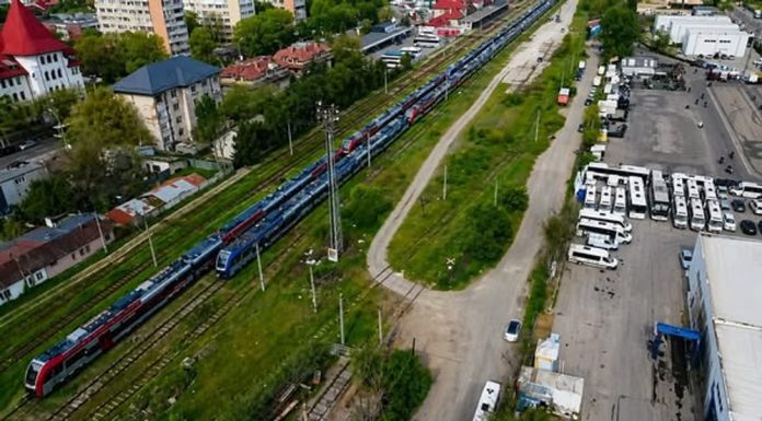 Trenurile PESA blocate în Gara Obor ies pe traseu. Compromis de ultimă oră între ARF și producătorul polonez