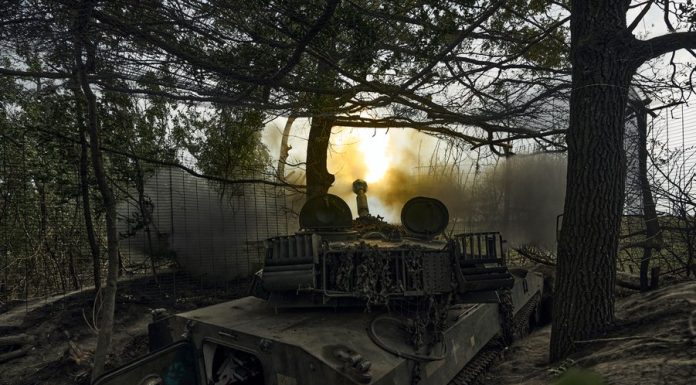 Situația pe frontul din Ucraina, în al cincilea an de război. Rusia presează în Donbas, Kievul lovește tot mai adânc în teritoriul rus