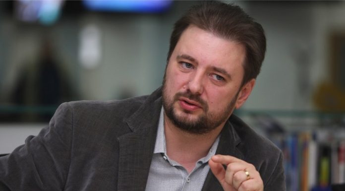 „PSD a pierdut, Simion a câștigat”. Evaluarea dură făcută de politologul Cristian Pîrvulescu după ce Adrian Veștea a ratat guvernarea
