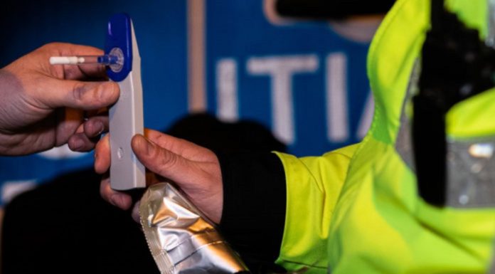 Elev de la școala de poliție, exmatriculat după ce a recunoscut că a consumat droguri