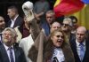 VIDEO INEDIT Șoșoacă în fața lui Putin: Românii vă admiră! Răspunsul lui Putin pentru români