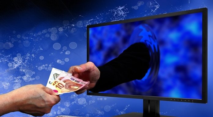 Adrese din București și Timișoara, folosite repetat de firme „fantomă” de livrare ca domicilii fiscale