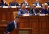 Sociolog, după respingerea Guvernului Veștea în Parlament: Culmea ironiei e să vezi trădătorii cum sunt trădați