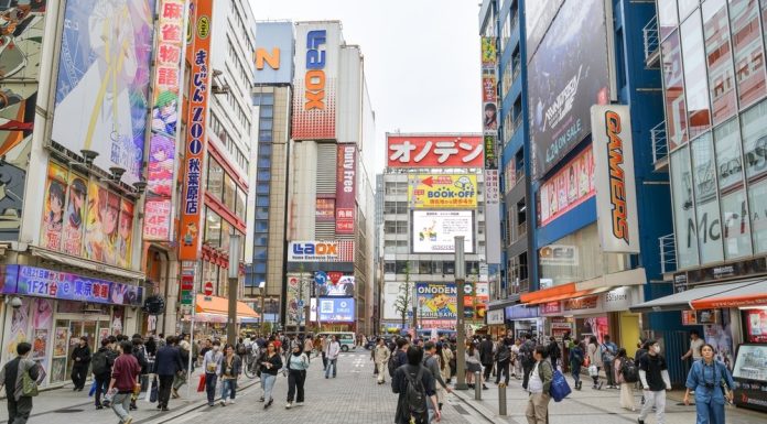 Japonia va majora taxele de viză cu 400% pentru prima dată în jumătate de secol. Cât vor costa din iulie
