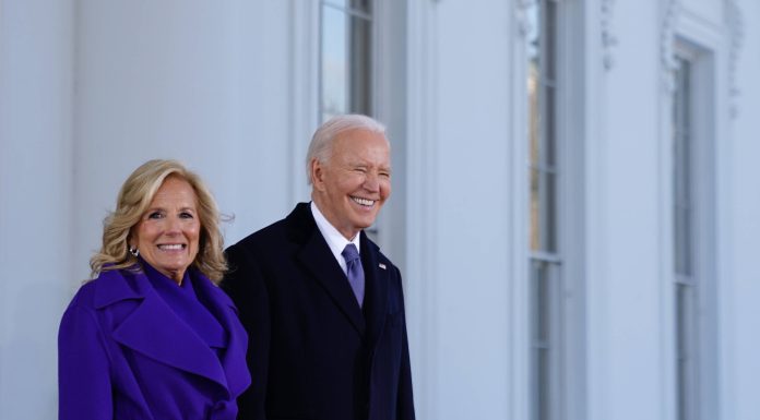 Soția lui Joe Biden, despre starea de sănătate a fostului președinte: „Va trăi cu cancer în stadiul 4 până la finalul vieții”