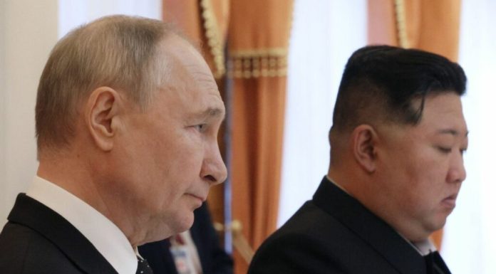 Rusia își rescrie manualele de istorie / Vor include rolul trupelor nord-coreene în războiul din Ucraina