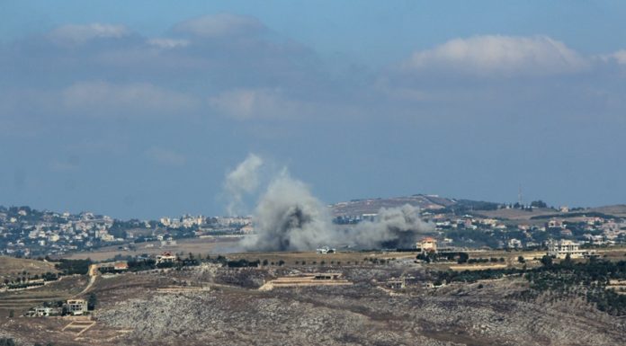 Cel puţin patru morţi în sudul Libanului, în atacuri aeriene ale Israelului, în pofida acordului între Iran şi SUA. Armata israeliană anunţă că a interceptat obuze trase de Hezbollah în zone ocupate în sudul Libanului şi că a răspuns cu atacuri aeriene