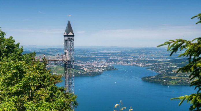 Cele mai spectaculoase lifturi exterioare din Europa. Unde se află și ce pot admira turiștii