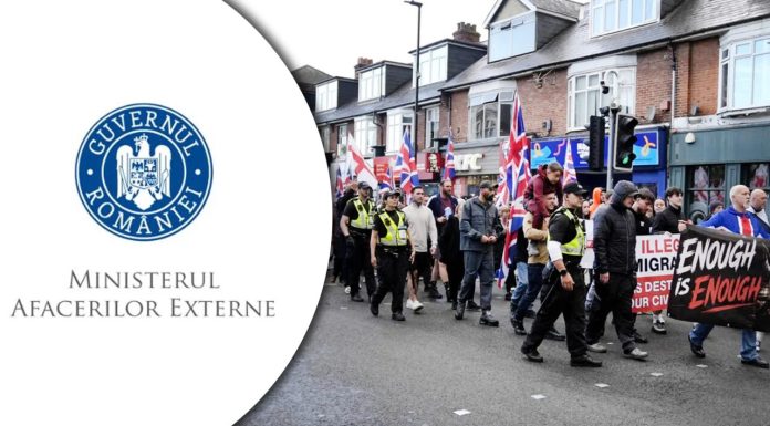 MAE anunță că locuințele a trei familii de români au fost vandalizate la Belfast după violențele anti-imigrație