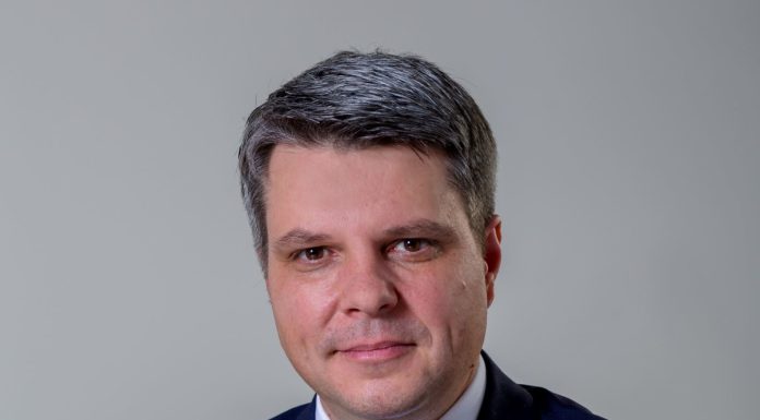 Mihnea Rădulescu, CEO CloudXEdge și Vice President Digital Infrastructure CEE în cadrul Liberty Global, vine la Maratonul Profit "Infrastructura Digitală&Cloud"