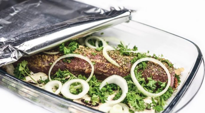 Pentru ce să nu folosești niciodată folia de aluminiu, ca să eviți riscuri de sănătate și siguranță