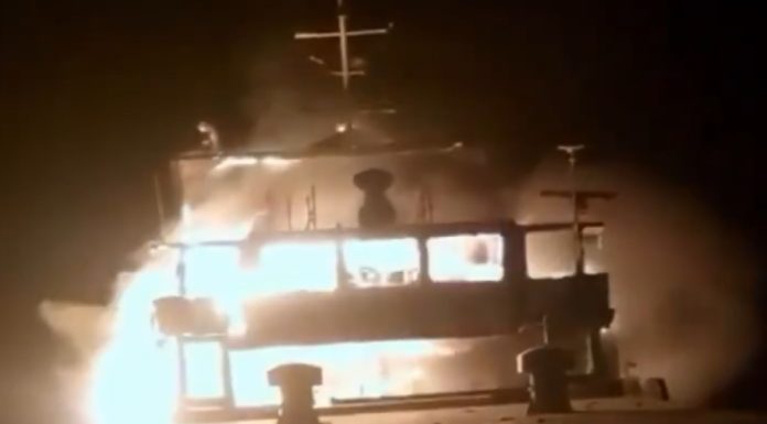 Atac rusesc în Marea Neagră. Un marinar a murit după ce o navă comercială, sub pavilion panamez, a fost lovită de o dronă