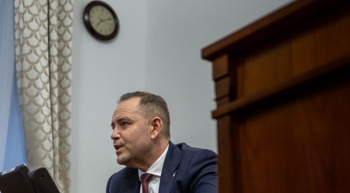 Un avocat „cunoscut” a fost arestat în legătură cu o alertă falsă privind asasinarea preşedintelui Poloniei