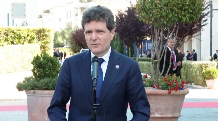 Nicușor Dan: „Scopul legii salarizării nu a fost să creștem salariile pentru toată lumea”. Adoptarea până la 30 iunie, „puțin probabilă”