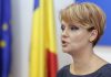 Lia Olguţa Vasilescu, după demisia lui Constantin Toma: Nu înţeleg de ce n-a făcut-o şi din PSD, dacă tot a început / La noi este foarte multă democraţie. La alte partide, doresc să-i dea afară dacă îşi spun punctele de vedere