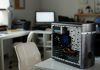 Ce a găsit un bărbat în carcasa unui calculator, pentru care a plătit 20 de euro la licitație