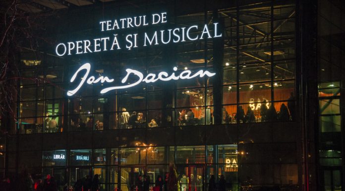 Evaluarea managementului Teatrului Național de Operetă ar putea ajunge în instanță! Procedura este contestată pe mai multe motive de legalitate