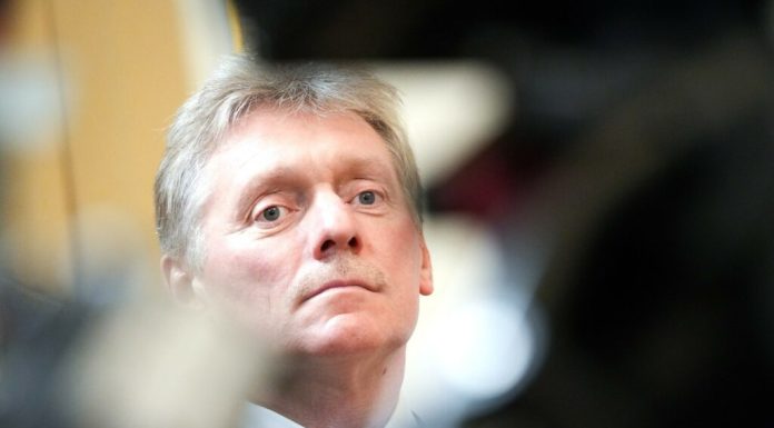Kremlinul se face că n-aude: Peskov zice că n-a primit nicio reacție a Bucureștiului, după declarațiile lui Putin despre drona din Galați