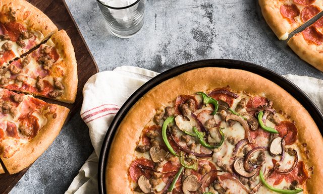 Yum Brands negociază vânzarea Pizza Hut către LongRange Capital