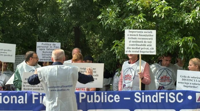 Protest în Finanțe și ANAF. 18.000 de angajați au oprit lucrul între 08:00 și 16:00
