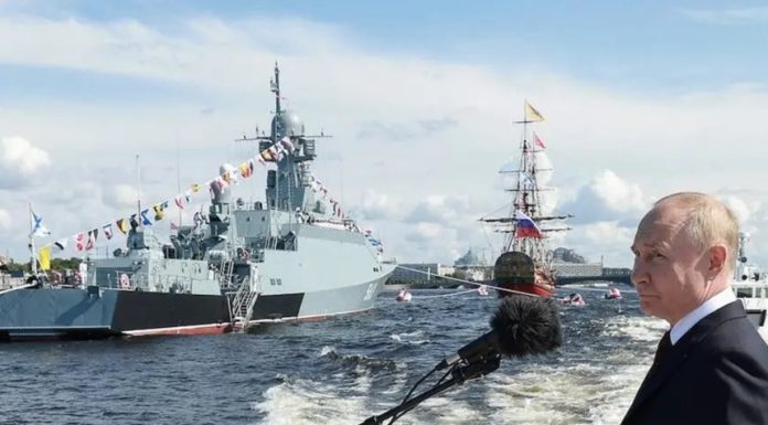 Marina rusă nu-şi organizează, al doilea an la rând, defilarea tradiţională la Sankt Petersburg