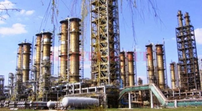 Nuclearelectrica a renunțat la repornirea producției istorice de apă grea de la Severin. Vrea însă să testeze cu fonduri UE o tehnologie nouă de fabricație, la Râmnicu Vâlcea