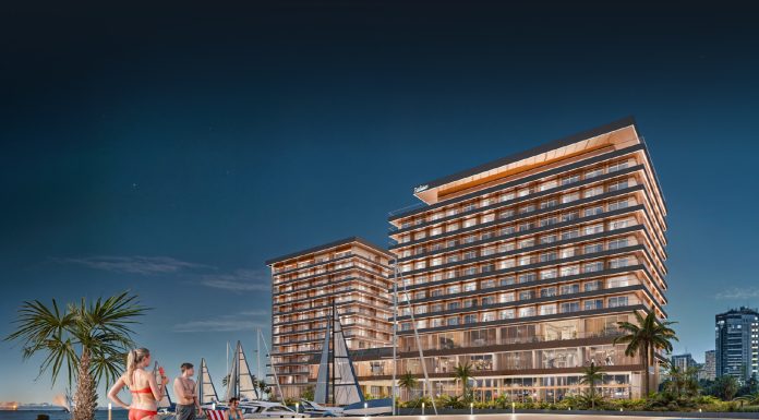 EXCLUSIV Rudele lui Radu Mazăre și Nicușor Constantinescu așteaptă încasări de milioane de euro din afacerea hotelieră Radisson Blu Mamaia