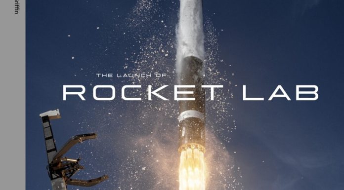 Acţiunile companiilor spaţiale americane au scăzut puternic vineri, după debutul spectaculos al SpaceX la bursă