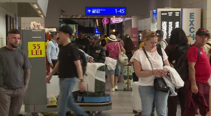 Avertisment pentru turiști: Companiile aeriene recomandă sosirea la aeroport cu 3 ore înainte de zbor. Noile reguli anunțate