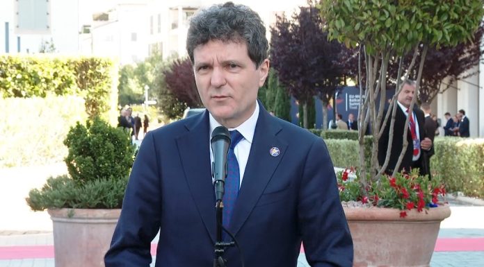 Nicuşor Dan, despre drona explodată în Portul Constanţa: Voi avea mâine o discuţie cu instituţiile responsabile, să înţeleg foarte bine contextul, echipamentele, eventuale lipsuri pe care le avem – VIDEO