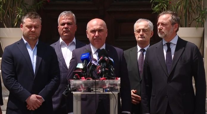 Ilie Bolojan, după discuţia cu Eugen Tomac: Un astfel de guvern, care nu se bazează pe o susţinere politică explicită, nu este o soluţie pentru România / Am spus lucrurile direct, fără ocolişuri / Decizia în PNL, miercuri sau joi