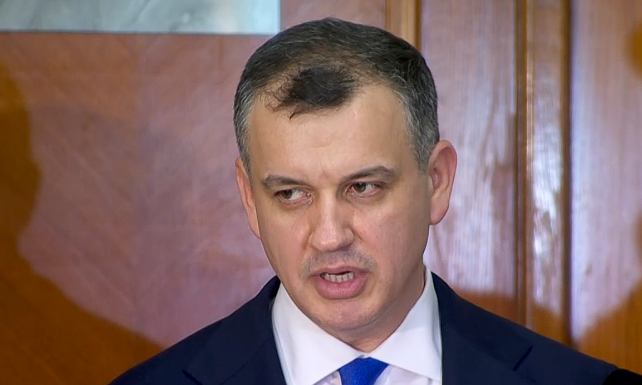 Eugen Tomac: Nu văd niciun motiv pentru care să nu cer un vot de încredere Parlamentului. Sunt extrem de hotărât să merg pe această linie pe care mi-am asumat-o / Îi voi prezenta preşedintelui concluziile discuţiilor cu partidele