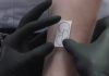Tatuaj gratuit pentru cei care susțin donarea de organe. Campania inedită lansată chiar în Parlamentul Germaniei