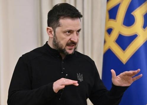 „Se va termina prost”: Zelenski îl amenință pe Karol Nawrocki și îl acuză de instigare la ură împotriva ucrainenilor