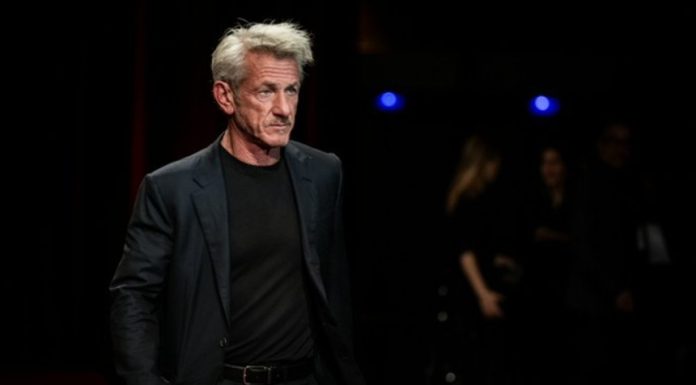 Sean Penn va regiza un film despre asaltul asupra Capitoliului iar Bradley Cooper ar putea avea rolul unui poliţist
